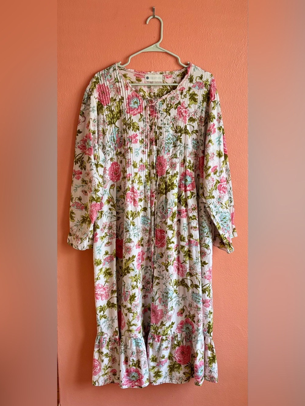 Ella Moss White Floral Cotton Robe with Pink and Green Print